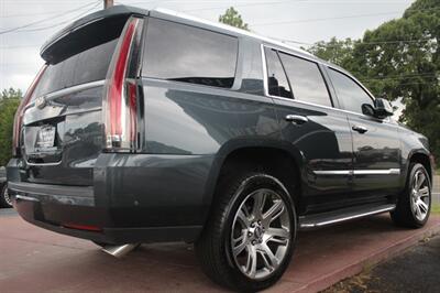 2019 Cadillac Escalade Luxury   - Photo 8 - Lexington, SC 29073