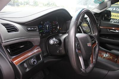 2019 Cadillac Escalade Luxury   - Photo 14 - Lexington, SC 29073
