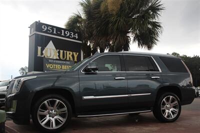2019 Cadillac Escalade Luxury   - Photo 3 - Lexington, SC 29073