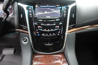 2019 Cadillac Escalade Luxury   - Photo 44 - Lexington, SC 29073