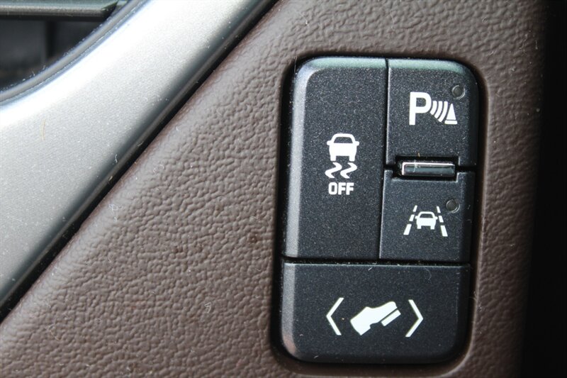 2017 Chevrolet Tahoe LT - Photo 41 - Lexington, SC 29073