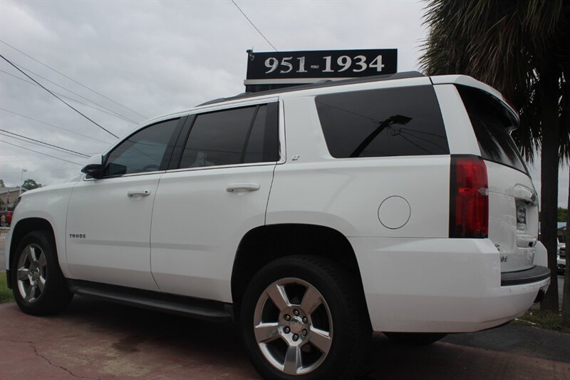 2017 Chevrolet Tahoe LT - Photo 13 - Lexington, SC 29073
