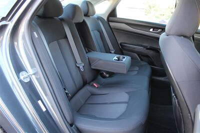 2021 Kia K5 LXS   - Photo 22 - Lexington, SC 29073