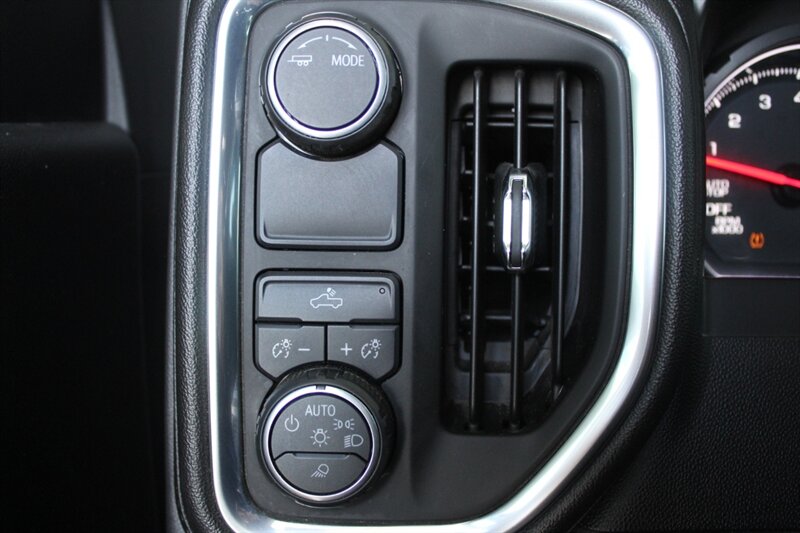 2020 Chevrolet Silverado 1500 LT - Photo 38 - Lexington, SC 29073