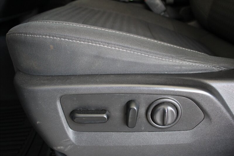 2020 Chevrolet Silverado 1500 LT - Photo 17 - Lexington, SC 29073