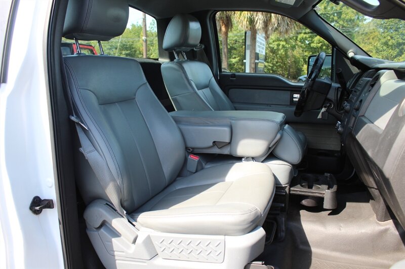 2013 Ford F-150 XL photo 20