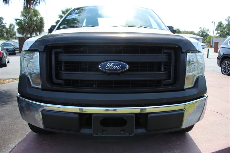 2013 Ford F-150 XL photo 8