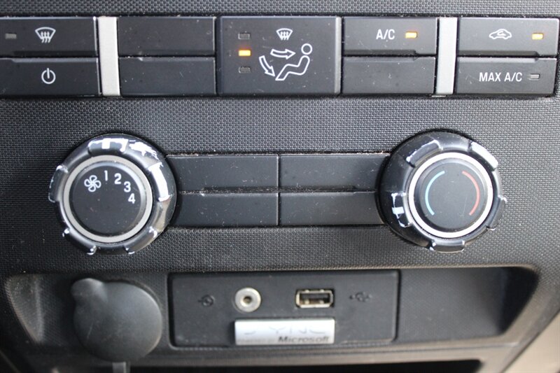2013 Ford F-150 XL photo 25