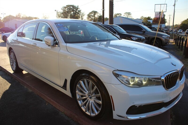2016 BMW 740i - Photo 9 - Lexington, SC 29073