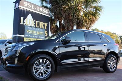 2017 Cadillac XT5 Luxury   - Photo 2 - Lexington, SC 29073