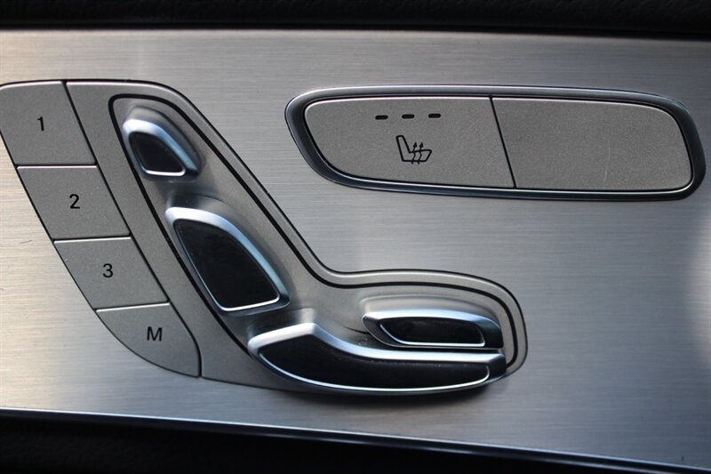 2019 Mercedes-Benz GLC GLC 300 - Photo 15 - Lexington, SC 29073