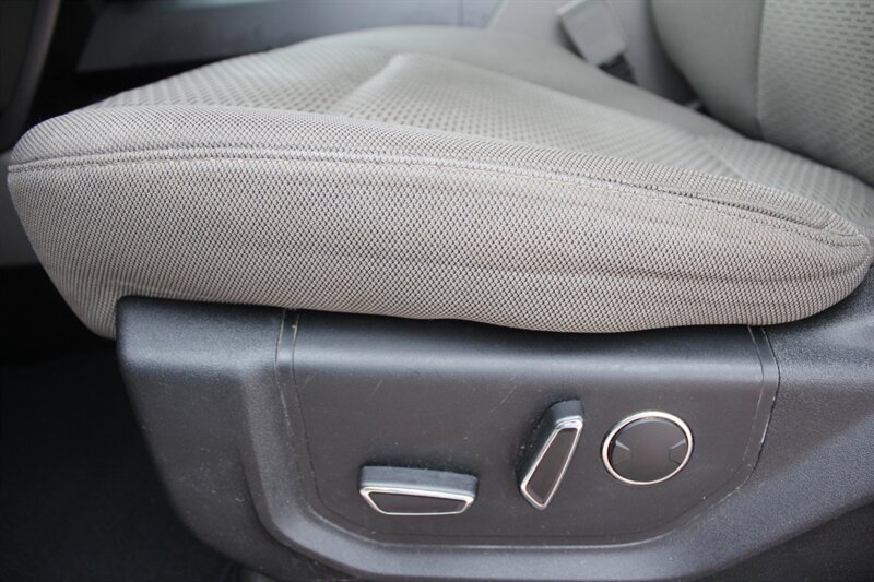 2018 Ford F-150 XLT - Photo 15 - Lexington, SC 29073