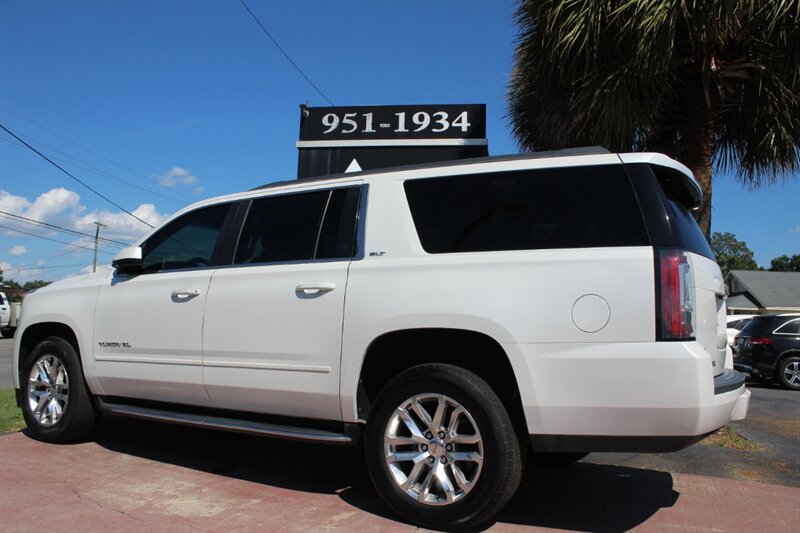 2018 GMC Yukon XL SLT Standard Edition - Photo 13 - Lexington, SC 29073