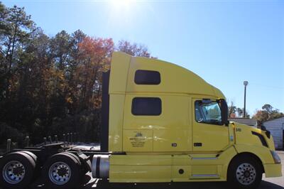 2015 Volvo VNL   - Photo 9 - Lexington, SC 29073