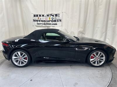 2017 Jaguar F-Type R  Convertible - Photo 10 - Pottstown, PA 19464