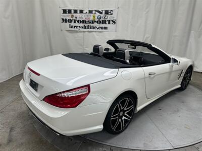 2015 Mercedes-Benz SL 550  WHITE ARROW - Photo 5 - Pottstown, PA 19464