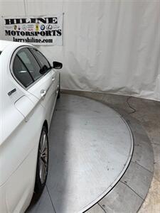 2018 BMW 530e iPerformance   - Photo 12 - Pottstown, PA 19464