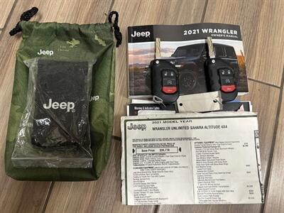 2021 Jeep Wrangler Unlimited Sahara Altitude   - Photo 33 - Pottstown, PA 19464