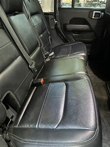2021 Jeep Wrangler Unlimited Sahara Altitude   - Photo 19 - Pottstown, PA 19464