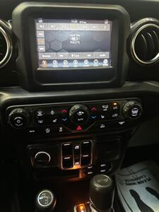 2021 Jeep Wrangler Unlimited Sahara Altitude   - Photo 20 - Pottstown, PA 19464