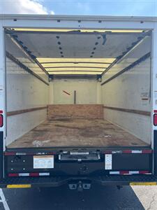 2018 GMC Medium Duty Magnavan 3500   - Photo 5 - Philadelphia, PA 19135