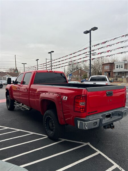 2013 Chevrolet Silverado 2500HD LT photo 6