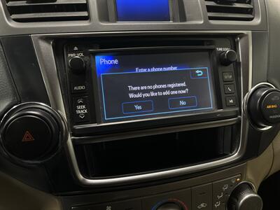 2013 Toyota Highlander SE   - Photo 25 - West Bountiful, UT 84087