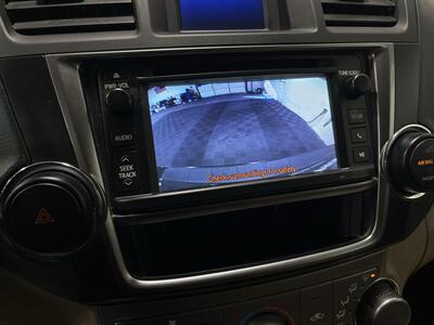 2013 Toyota Highlander SE   - Photo 24 - West Bountiful, UT 84087