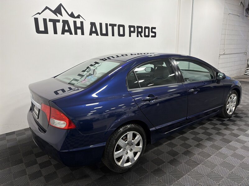 2010 Honda Civic LX - Photo 3 - West Bountiful, UT 84087