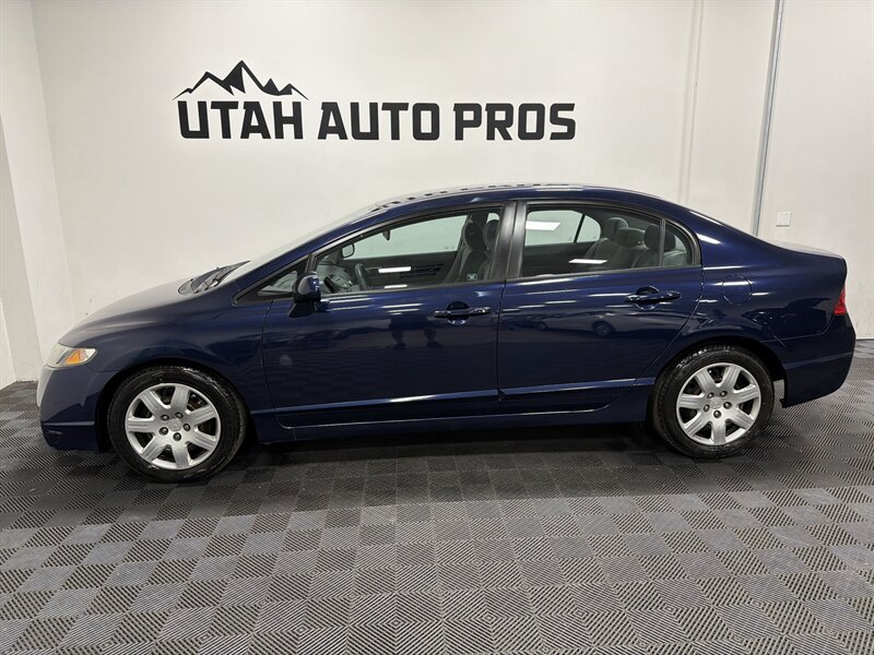 2010 Honda Civic LX - Photo 6 - West Bountiful, UT 84087