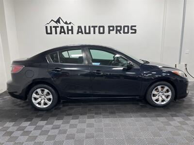 2013 Mazda MAZDA3 i Sport   - Photo 2 - West Bountiful, UT 84087