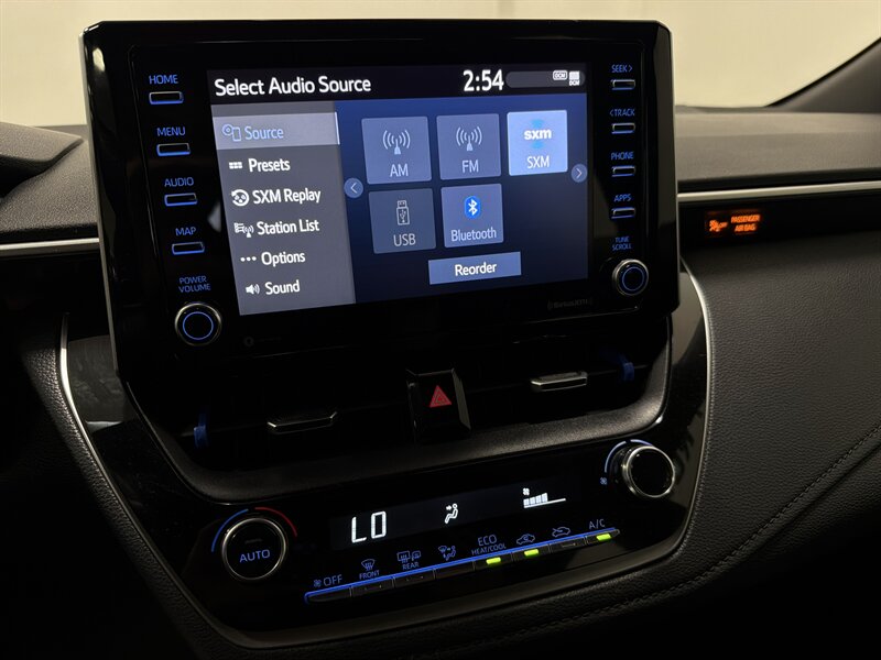 2021 Toyota Corolla SE - Photo 16 - West Bountiful, UT 84087