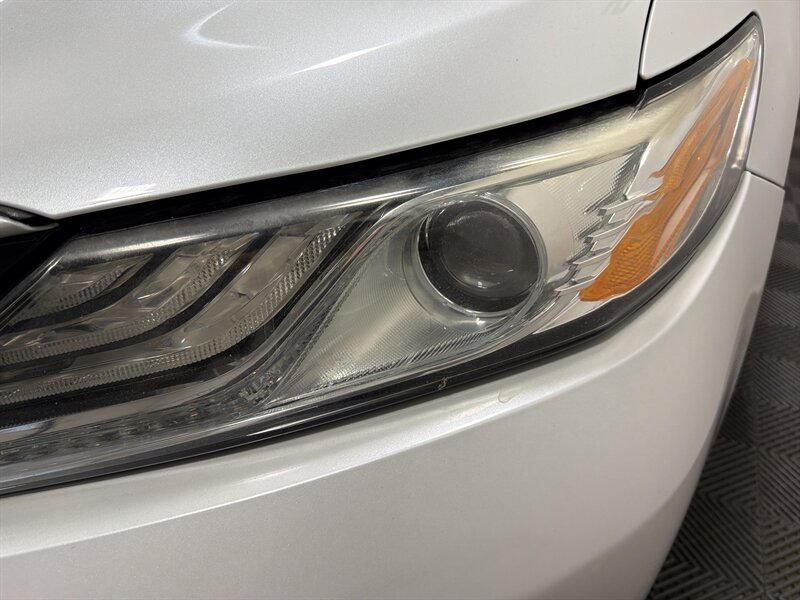 2018 Toyota Camry XLE - Photo 6 - West Bountiful, UT 84087