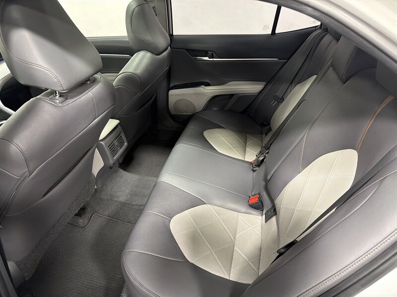 2018 Toyota Camry XLE - Photo 26 - West Bountiful, UT 84087