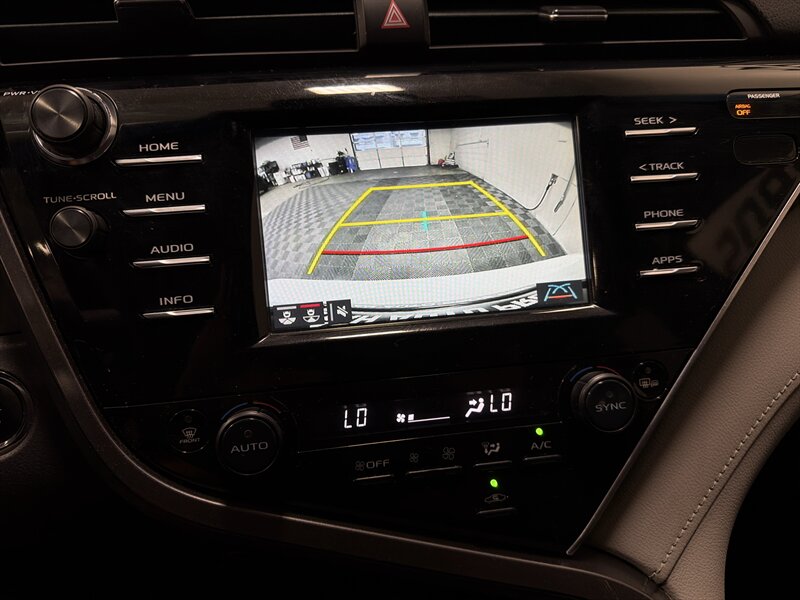 2018 Toyota Camry XLE - Photo 21 - West Bountiful, UT 84087