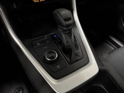 2022 Toyota RAV4 Hybrid LE   - Photo 16 - West Bountiful, UT 84087