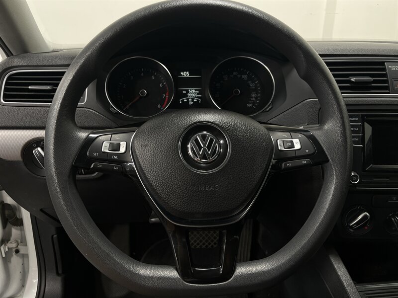 2017 Volkswagen Jetta 1.4T S - Photo 19 - West Bountiful, UT 84087
