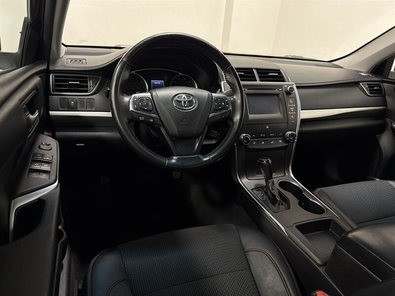 2016 Toyota Camry SE - Photo 10 - West Bountiful, UT 84087