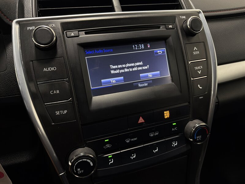 2016 Toyota Camry SE - Photo 17 - West Bountiful, UT 84087