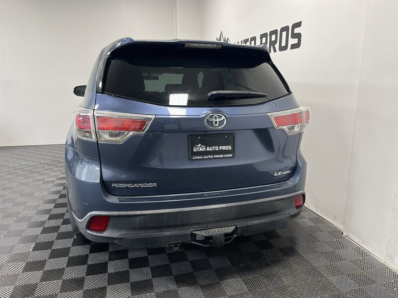 2015 Toyota Highlander LE - Photo 8 - West Bountiful, UT 84087
