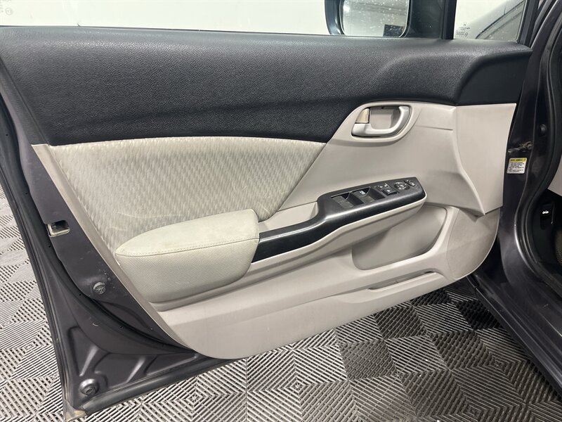 2014 Honda Civic LX - Photo 11 - West Bountiful, UT 84087