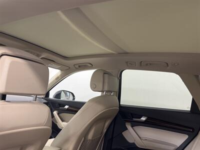 2018 Audi Q5 2.0T quattro Premium Plus   - Photo 16 - West Bountiful, UT 84087