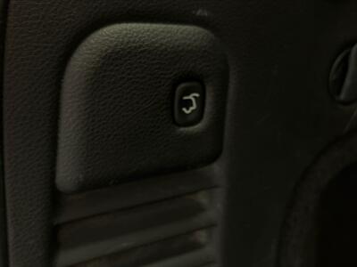 2014 Jeep Grand Cherokee Overland   - Photo 14 - West Bountiful, UT 84087