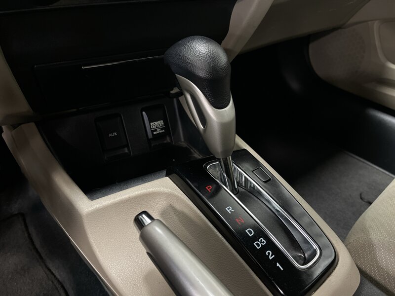 2013 Honda Civic LX - Photo 14 - West Bountiful, UT 84087