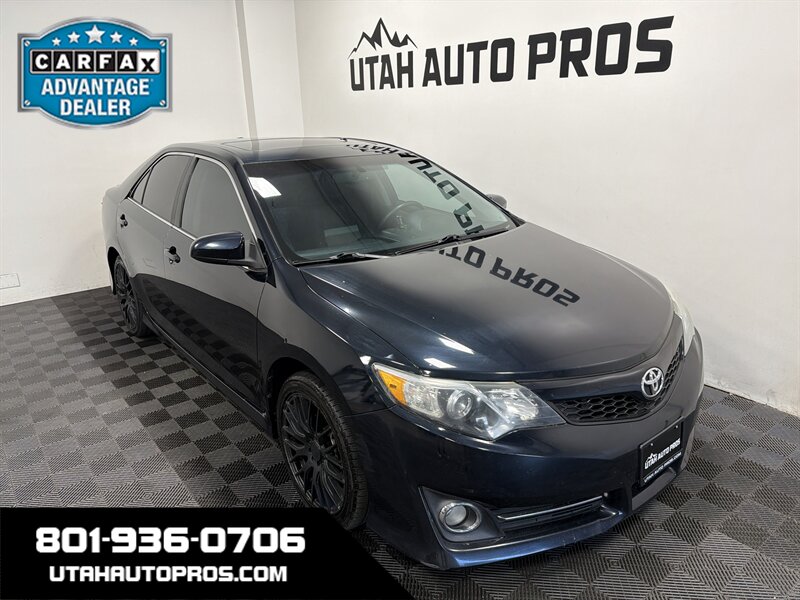 2012 Toyota Camry SE V6   - Photo 1 - West Bountiful, UT 84087