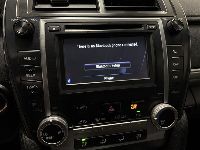 2012 Toyota Camry SE V6 - Photo 23 - West Bountiful, UT 84087