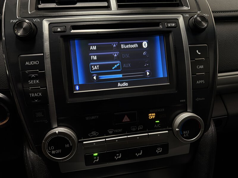 2012 Toyota Camry SE V6 - Photo 19 - West Bountiful, UT 84087