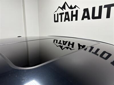 2012 Toyota Camry SE V6 - Photo 4 - West Bountiful, UT 84087