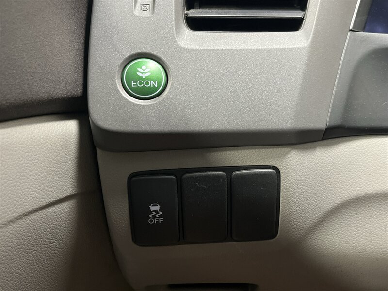2012 Honda Civic Natural Gas - Photo 17 - West Bountiful, UT 84087