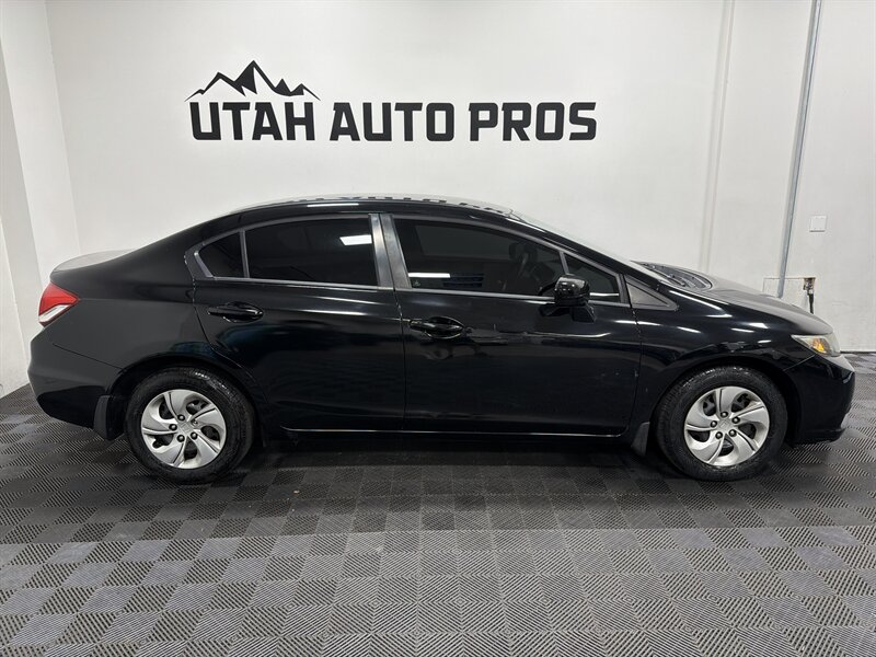 2014 Honda Civic LX - Photo 2 - West Bountiful, UT 84087